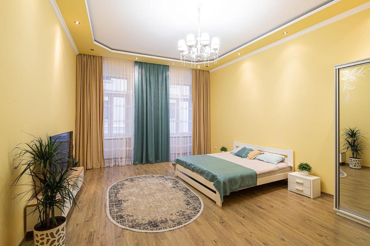 Апартаменти В Центрі Львова Exterior foto